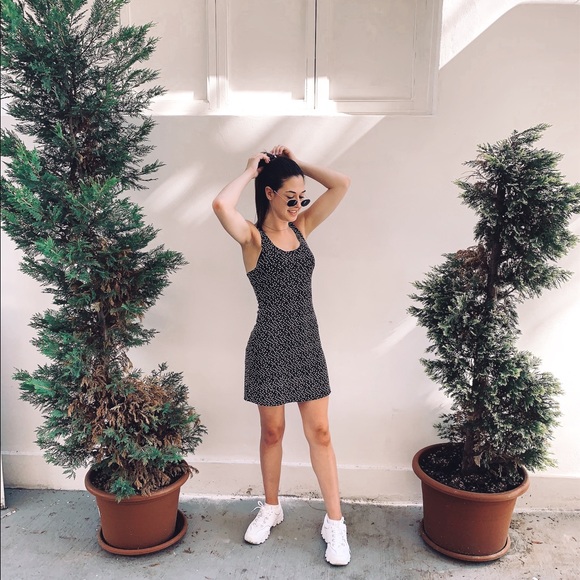 Meet your Posher, Jen - Picture 1 of 1